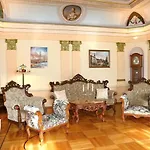 Apartmán Luxusní S Empírovými Freskami V Centru čáslavi Čáslav