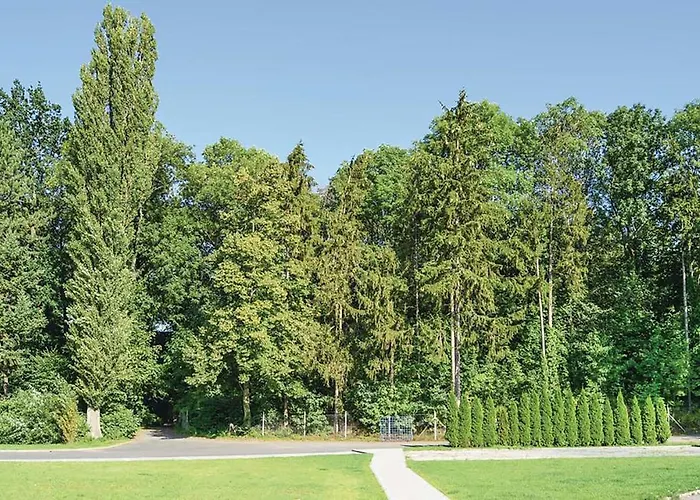 Apartment Luxusni S Empirovymi Freskami V Centru Caslavi Caslav