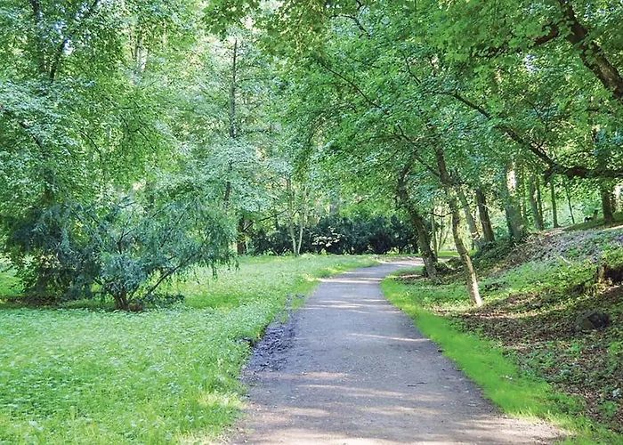 Luxusni S Empirovymi Freskami V Centru Caslavi * Caslav